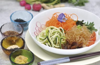 生机海菜汤面